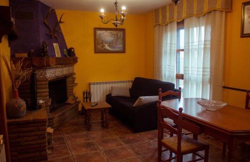 Lobera de Onsella Casa | Casa rural Bal D'Onsella