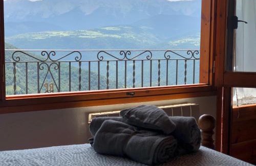 Estamariu Chalet De Esquí | Casa Rural Cal Marquet