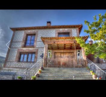 Navahermosa Casa | Casa rural cigarral de cabañeros