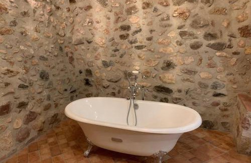 Mont-roig del Camp Casa | Casa Rural con Jacuzzi en casco antiguo, Tarragona