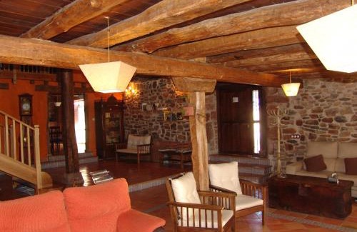 Pineda de la Sierra Casa | CASA RURAL EL HAYEDO