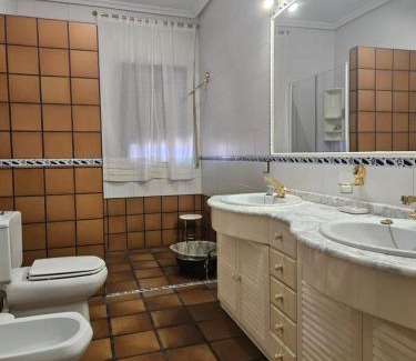 Pulgar Casa | Casa Rural El Hollejo