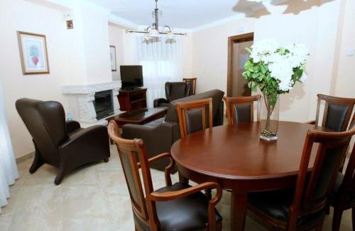Caleruega Casa | Casa Rural El Torreón II