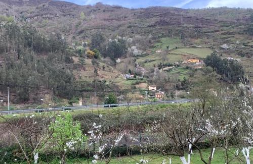 Bustiello Chalet De Esquí | Casa Rural en Santa Cruz-Mieres
