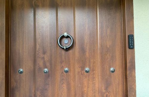 Bustiello Chalet De Esquí | Casa Rural en Santa Cruz-Mieres