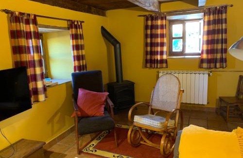 Boca de Huergano Casa | Casa Rural La Costurera