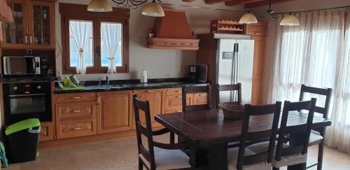 La Salceda Apartamento | CASA RURAL EL PILON