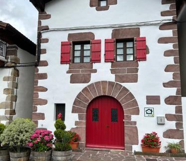 Sumbilla Casa | Casa Rural Garzibaita