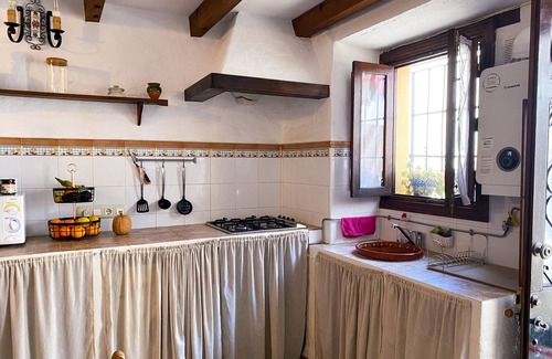 Benadalid Casa | Casa rural ideal para parejas