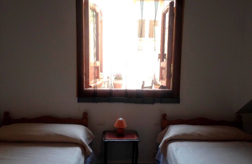 Sorbas Cabaña | Casa Rural en Urrá, Sorbas. Ideal para familias y grupos de amigos