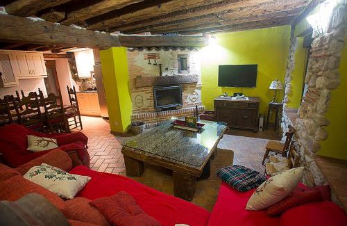 Munoveros Casa | Casa Rural Inma, Segovia ,Hoces del Duraton y cerca de Madrid
