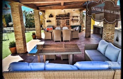 Malpartida de Caceres Casa | Casa Rural La Piedra De Juana