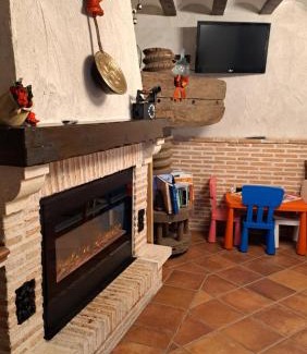Horche Apartamento | Casa Rural LA BODEGA, ofrece cata de vino gratis
