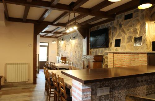 Los Navalucillos Casa | Casa Rural La Cerecera