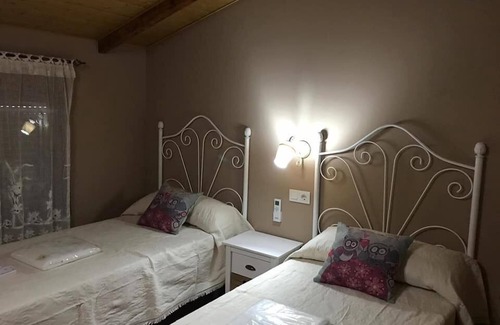 Arroyo de la Luz Casa | CASA RURAL LA SANTIAGA