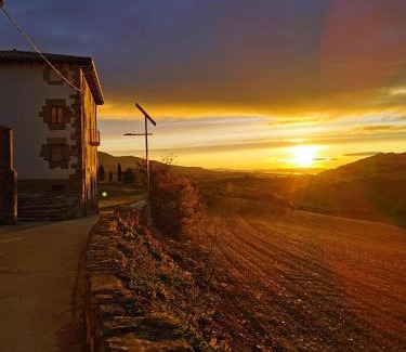 Lacar Casa | Casa rural La Sacristana
