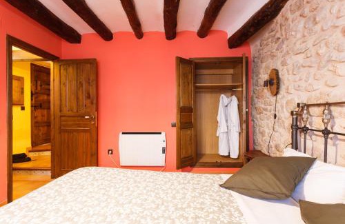 Rafales Casa | CASA RURAL LES ROQUETES