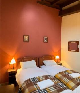 Santa Maria de los Caballeros Casa | Casa Rural Los Cuartos de Gredos