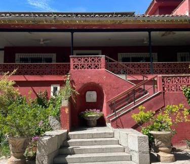 Torrejon de Ardoz Casa | Casa Rural Los Menhires