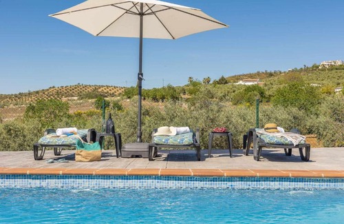 Antequera Casa | Casa Rural Los Rosales