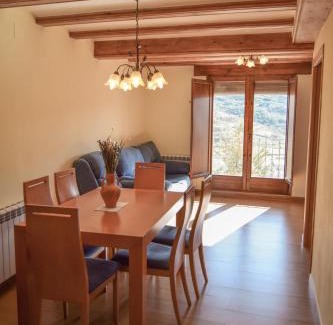 Tronchon Casa | Casa Rural Martín