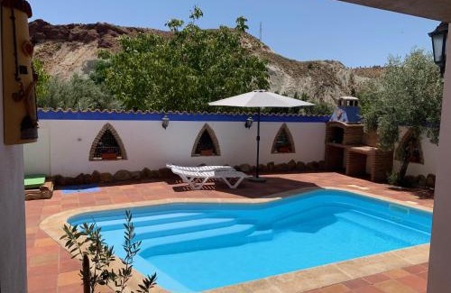 Hinojares Casa | Casa Rural NIEVES piscina privada
