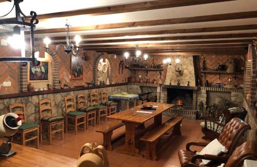 Tardobispo Casa | Casa Rural "Rincón del Edén"
