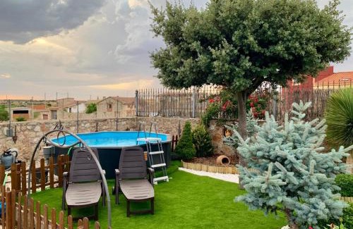 Tardobispo Casa | Casa Rural "Rincón del Edén"