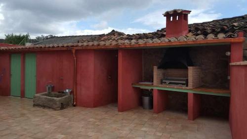 La Iglesuela Casa | Casa Rural Rojo del Tietar