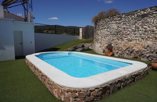 Hinojales Casa | Casa Rural Sierra Tórtola 2