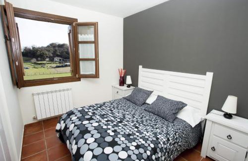 Baquedano Casa | Casa rural Urederra 1 y 2, en Baquedano, donde inicia la ruta del Nacedero del Urederra