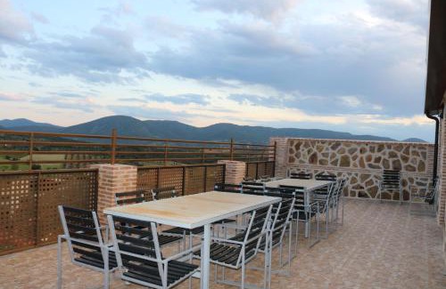 Los Navalucillos Casa | Casa Rural "Vallecasar"
