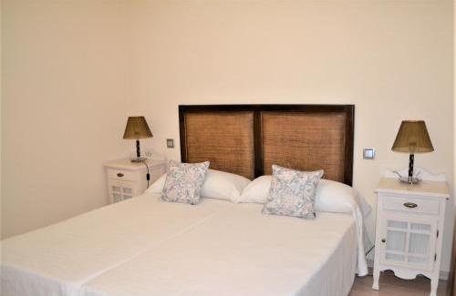 Fernan Caballero Casa | Casa Rural Villa Herrera