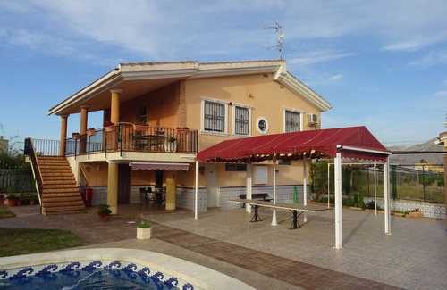 Orihuela Chalet De Esquí | Casa Rural Villa Mónica