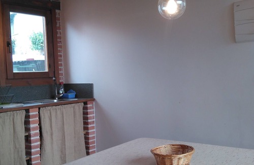 Arlanzon Cabaña | Casa Rural Bigotes, cerca de Atapuerca. WiFi y bañera japonesa. 6+1 personas.