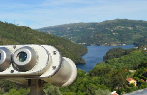 Rio Caldo Casa | Casa São Bernardo de Claraval