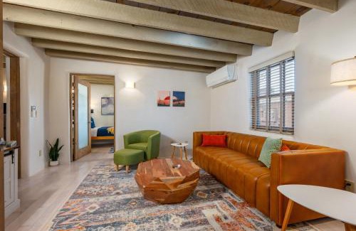 Santa Fe Casa | Casa Saint Francis- King Bed-Patio & Fire Pit -2BR