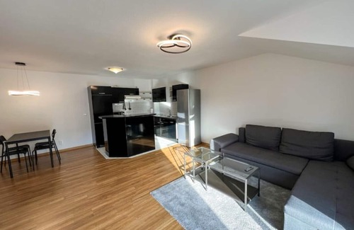 Leimen Apartamento | Casa Sali - quiet, modern vacation apartment near Heidelberg with balcony & parking space