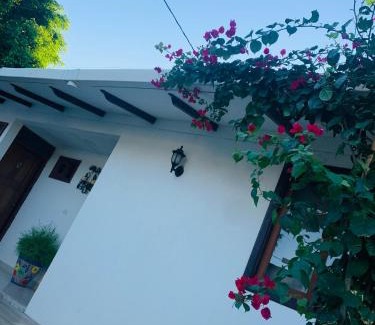 Managua Cama Y Desayuno | Casa San Juan 560
