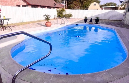 Brownsville Casa | Casa Santa Clara with Swimming Pool near Golf Country Clubs