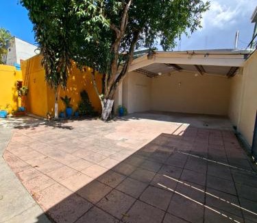 Zona 16 Apartamento | Casa Santa Rosita