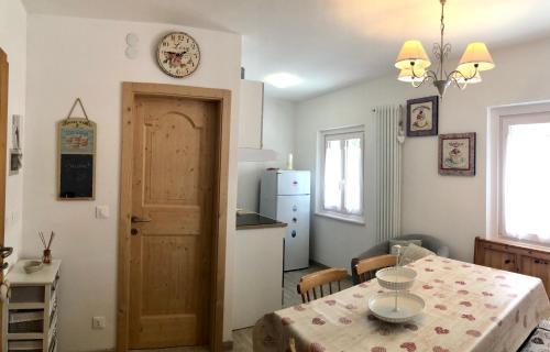 Serrada Apartamento | Casa Schir