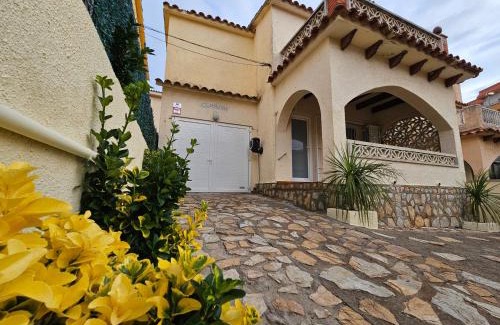 L'Escala Casa | Casa Sebastian