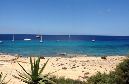 Formentera Villa | Casa Senrramada , Villa en primera linea de mar