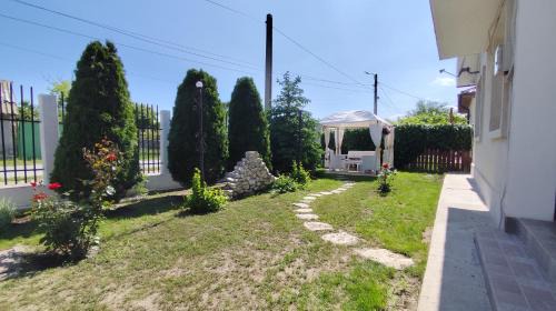 Corbu Casa | Casa Silvia - Corbu