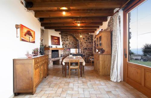Albisano Apartamento | Casa Silvia ll