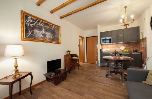 Santa Maria Novella Apartamento | Casa Sorelle Flo - Flo Apartments