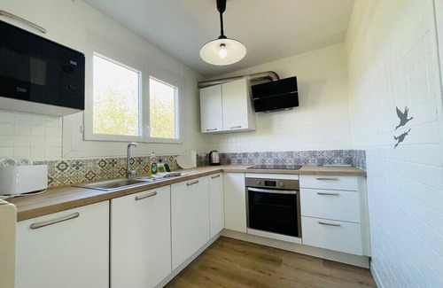Monplaisir Casa | Casa Spacieuse - 6 bedroom house with garden
