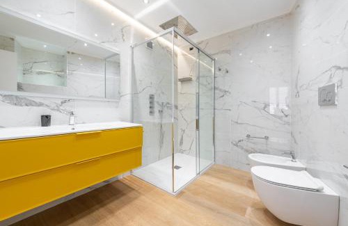 Historic Castle District Apartamento | Casa Spada Apartments
