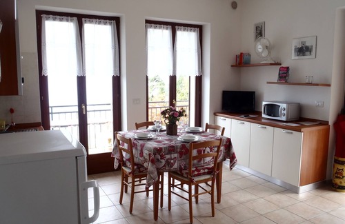 Torri del Benaco Apartamento | Casa Stefano n. 1 - espectacular vista al lago - estacionamiento - WIFI gratis